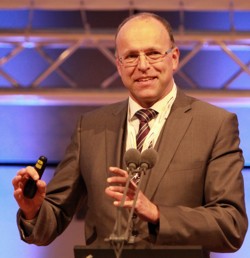 Prof. Dr. Dr. Henning Schliephake